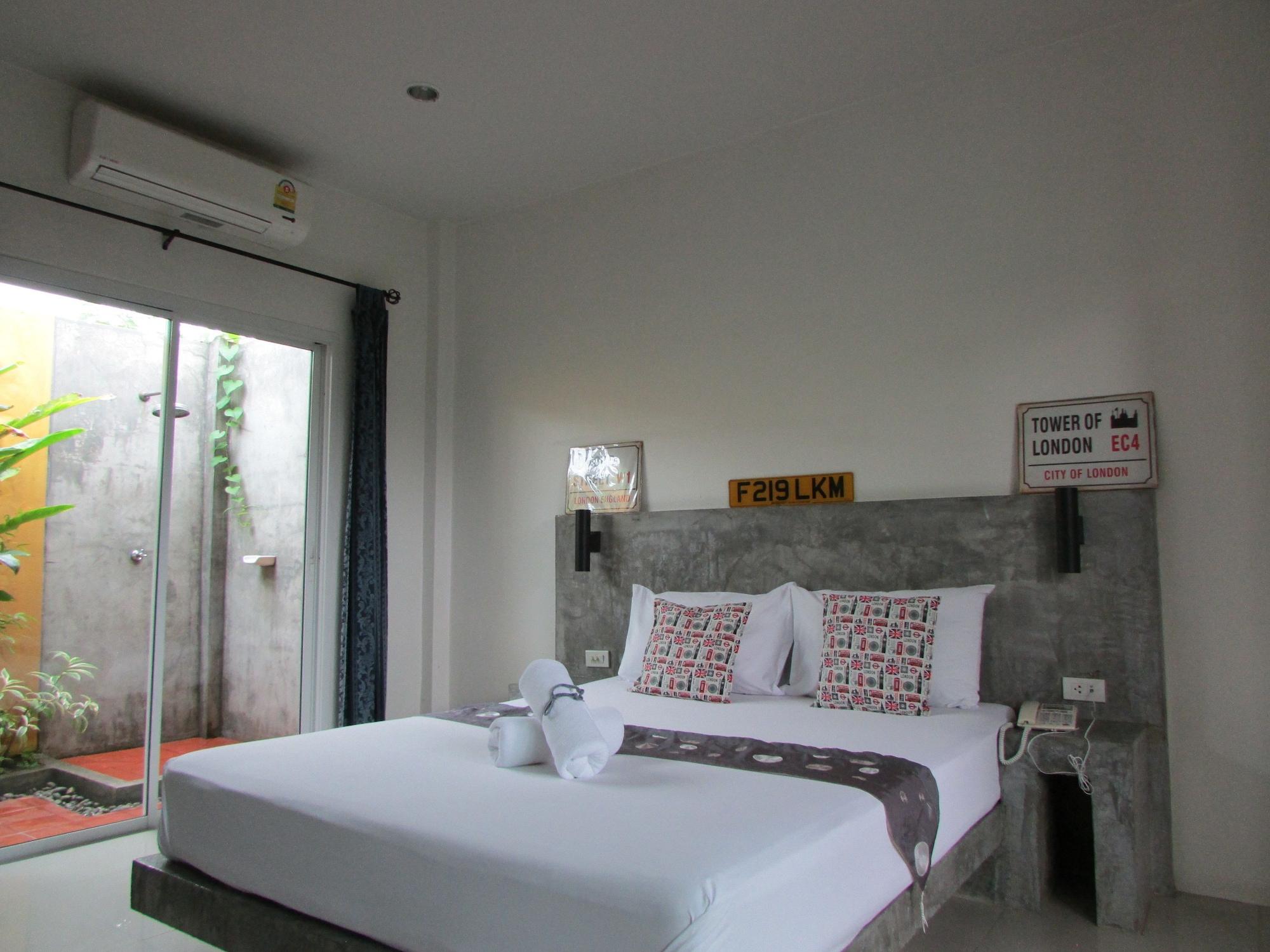 The Park Drive-Thru Check-In Resort Bangkok Extérieur photo